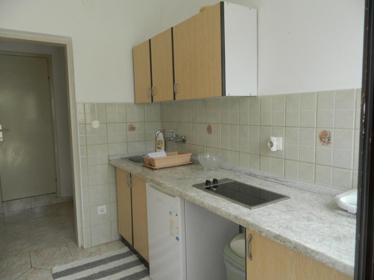 Apartments Vila Vanda Porec Esterno foto